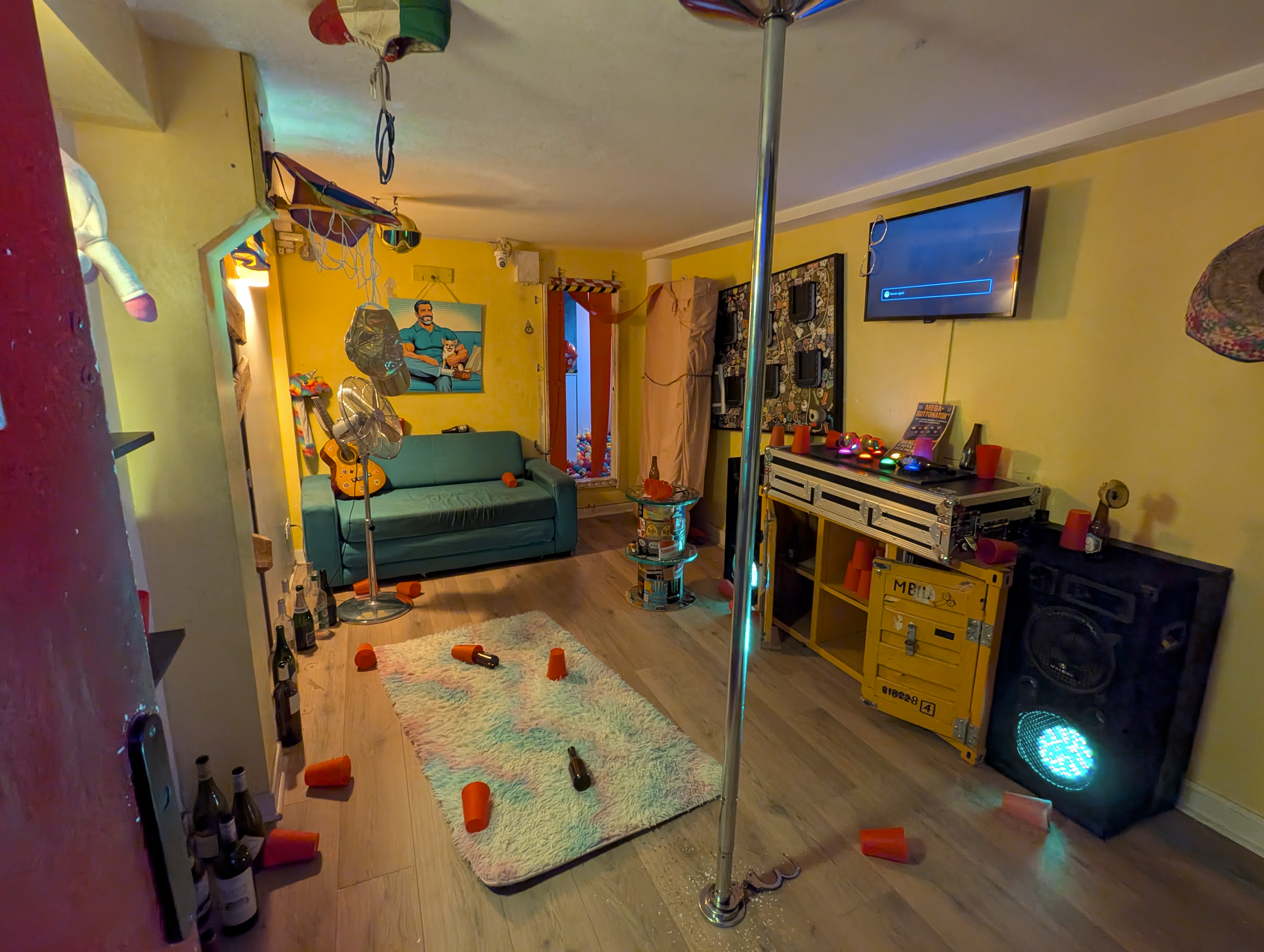 Appartement de fêtards